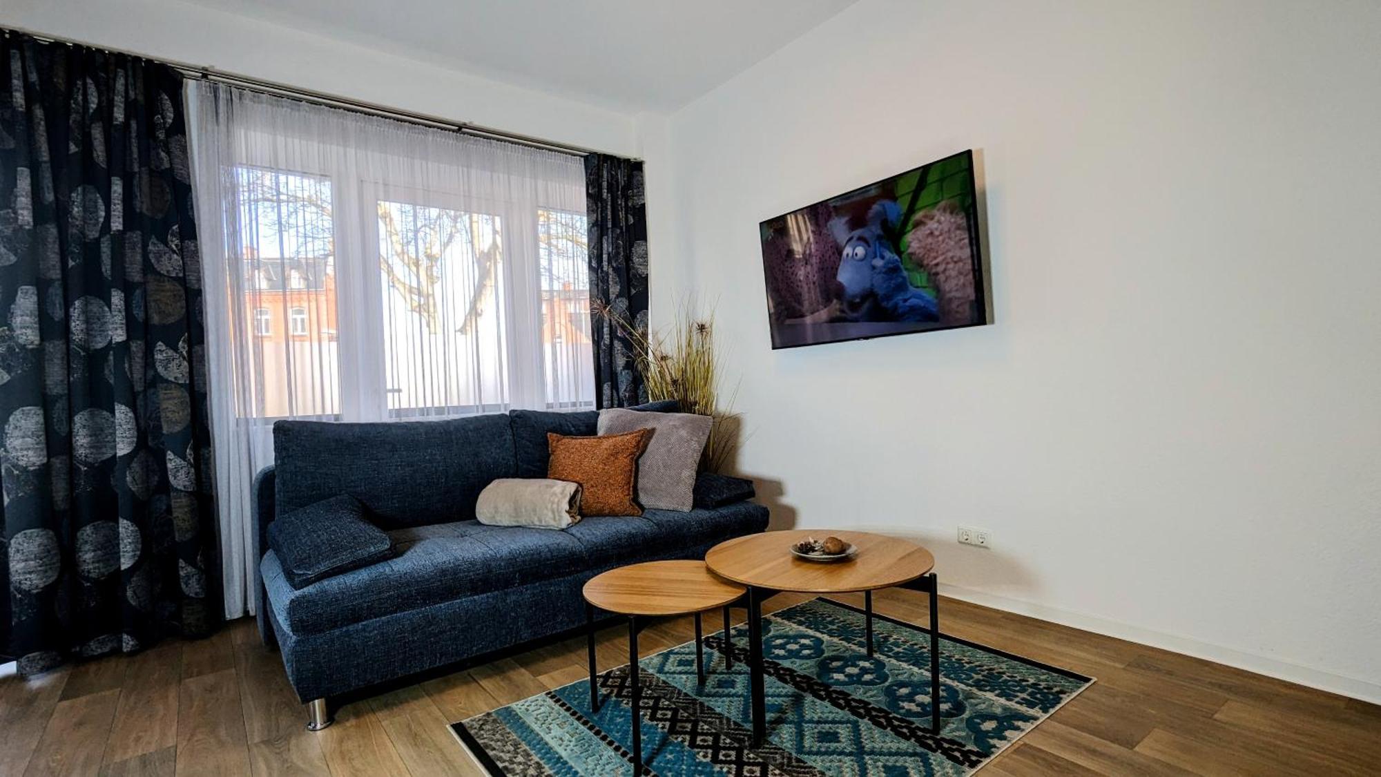 Fewo Urban Gotha-Apartment Friedenstein- Am Schlosspark- Parken An Der Der Tuer- Barrierefrei, 900 Meter Zum Bahnhof - Wallbox المظهر الخارجي الصورة