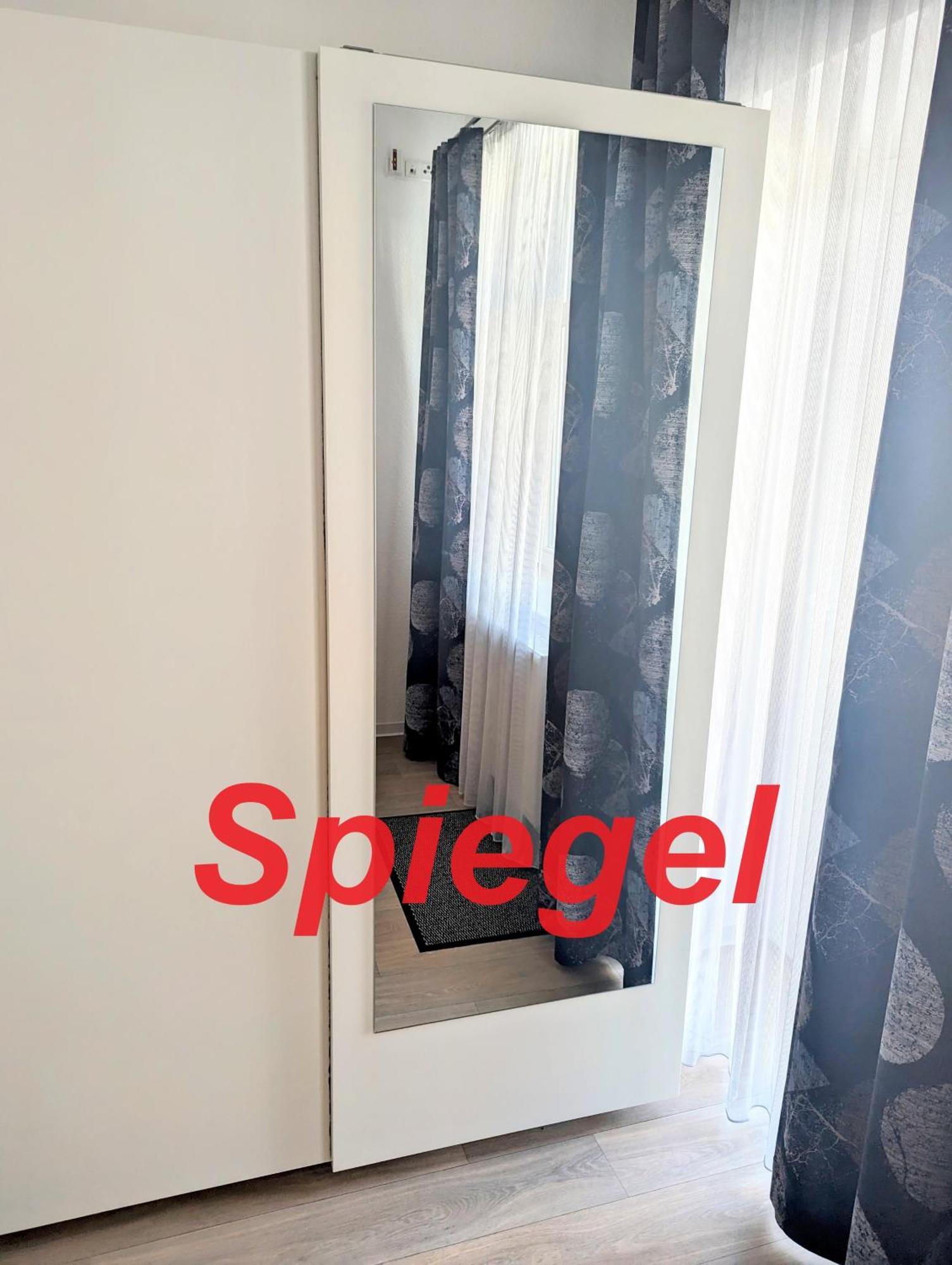 Fewo Urban Gotha-Apartment Friedenstein- Am Schlosspark- Parken An Der Der Tuer- Barrierefrei, 900 Meter Zum Bahnhof - Wallbox المظهر الخارجي الصورة