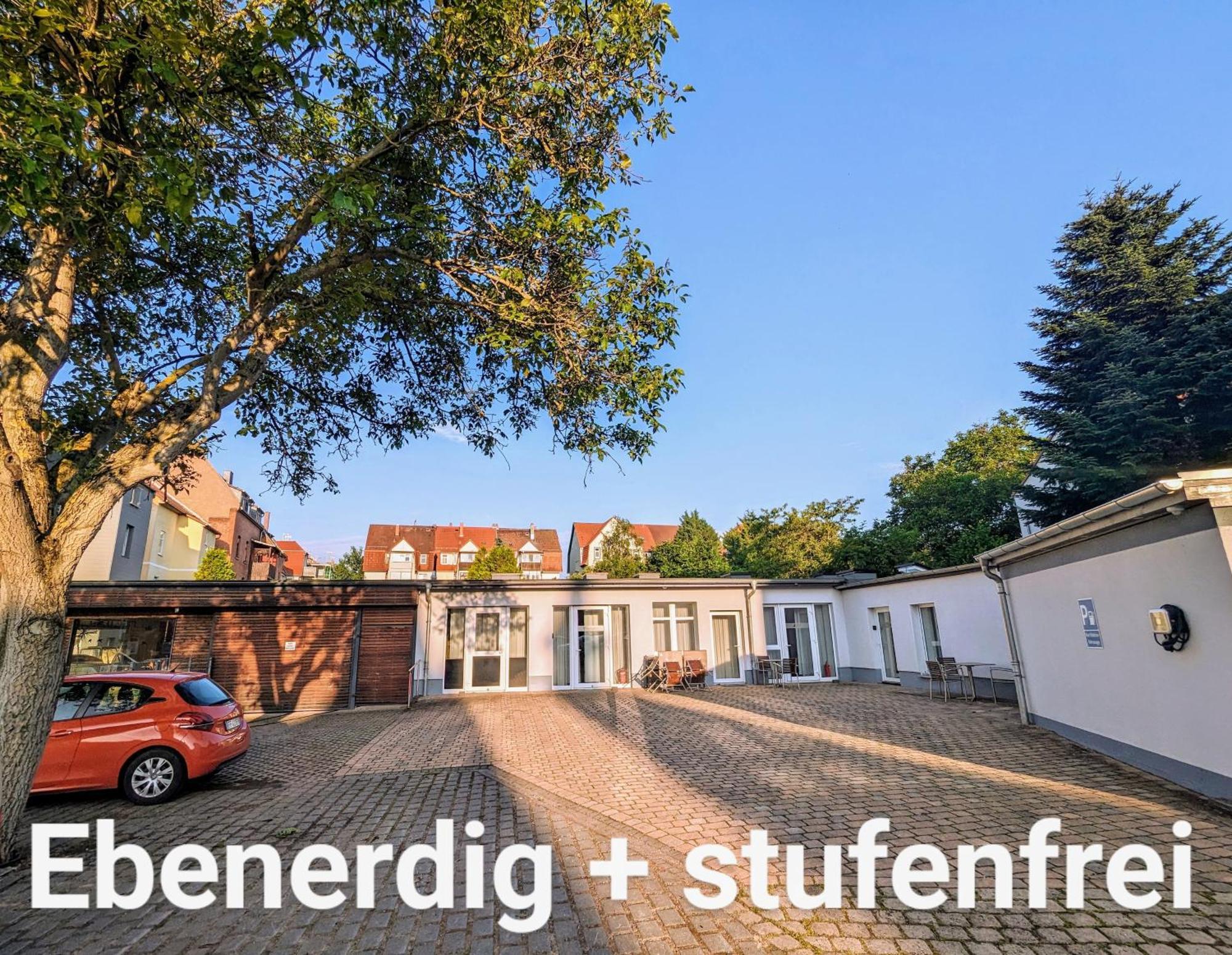 Fewo Urban Gotha-Apartment Friedenstein- Am Schlosspark- Parken An Der Der Tuer- Barrierefrei, 900 Meter Zum Bahnhof - Wallbox المظهر الخارجي الصورة